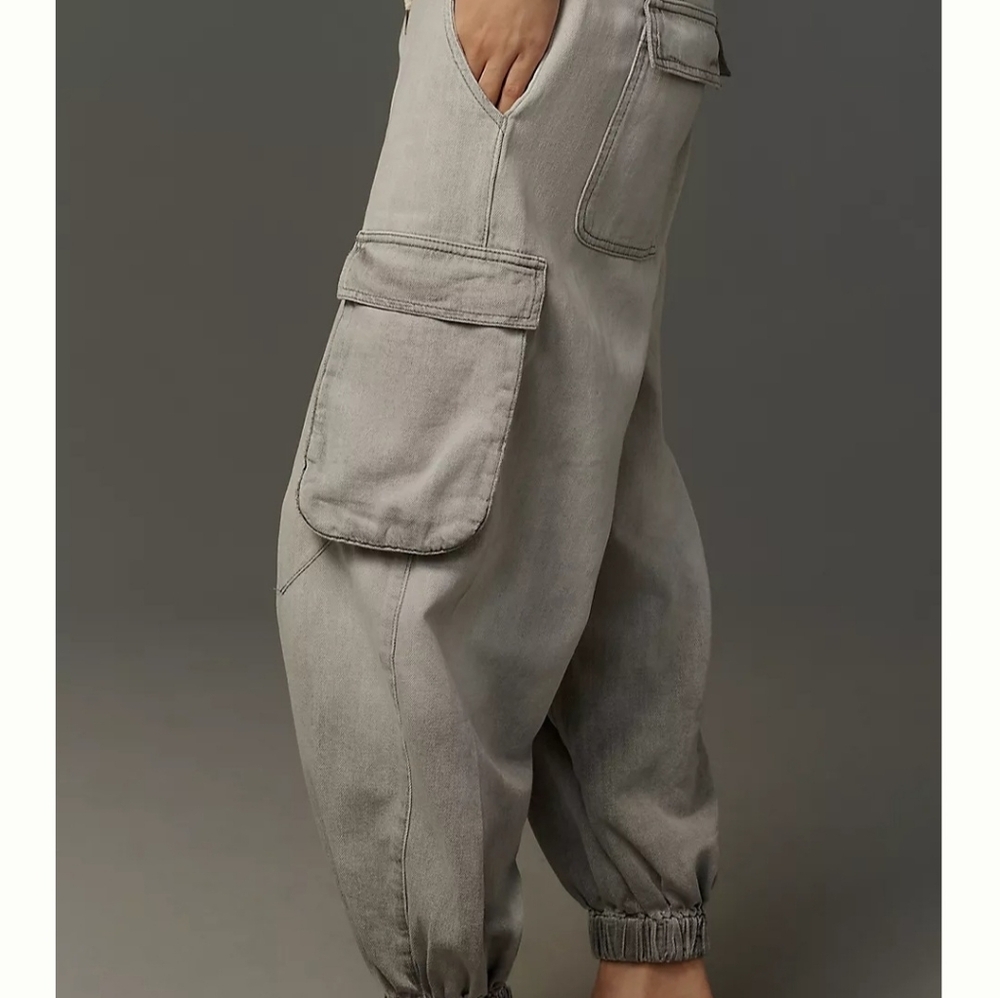 Pilcro Light Gray Cargo Joggers - Picture 4 of 8